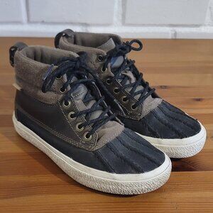 VANS MTE waterproof lined high tops